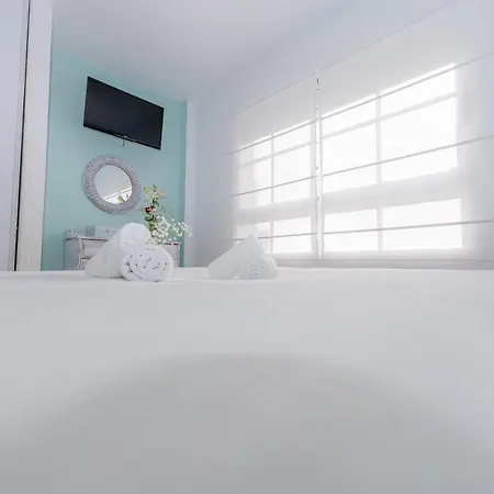 La Sonada Bright Penthouse With Views דירה *