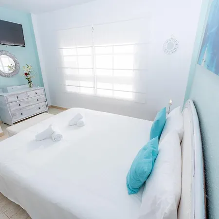 Apartamento La Sonada Bright Penthouse With Views
