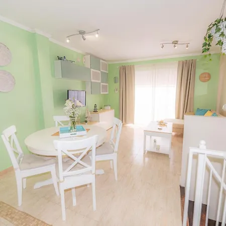 Apartamento La Sonada Bright Penthouse With Views
